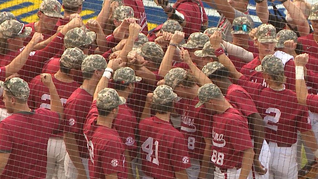 Alabama players at the 2023 SEC Baseball Tournament in Hoover. (abc3340.com)
